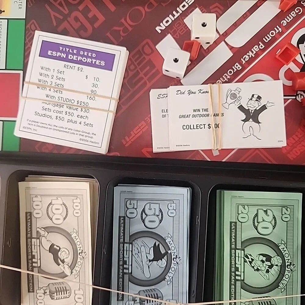 Monopoly Hasbro 2006 ESPN Ultimate Sports Fan Edition Board Game 2 Tokens Missin